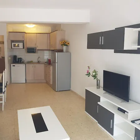 Paola Iv Apartament